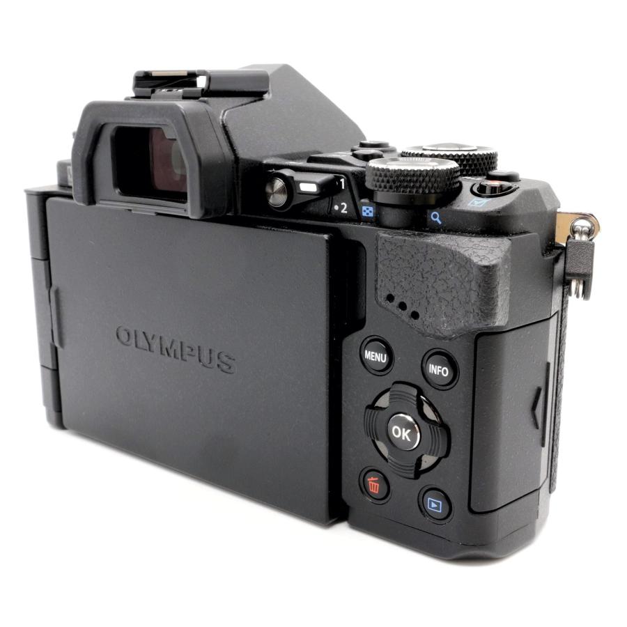 動作良好 OM-D E-M5II　本体＋純正グリップ シャッター数2693回 極上美品 S数1630回》 ミラーレス一眼 OM-D E-M5 MarkII ボディ