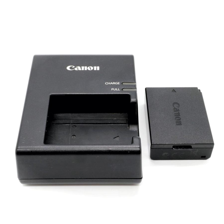 美品》 一眼レフカメラ CANON EOS 1300D ボディ ブラック k2813 : りん