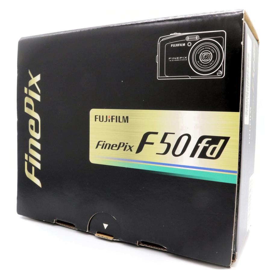 美品》 コンパクトカメラ FUJIFILM FinePix F50 fd シルバー k2846
