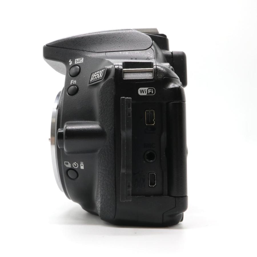 美品》 NIKON D5500 ボディ ブラック ニコン デジタル一眼レフカメラ