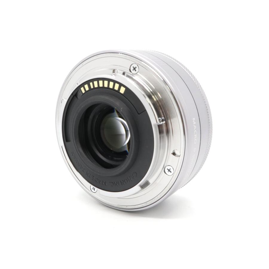 【美品】Canon EF-M 22mm F2 STM シルバー 単焦点レンズ 新品級》単焦点レンズ CANON EF-M 22mm F2 STM シルバー キヤノン
