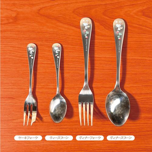 スヌーピー　限定商品　ラビット＆ストロベリー　スプーン　フォーク スヌーピー限定商品ラビット＆ストロベリースプーンフォーク
