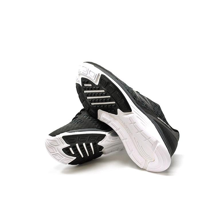 New Balance newbalance ニューバランス ランニングシューズ