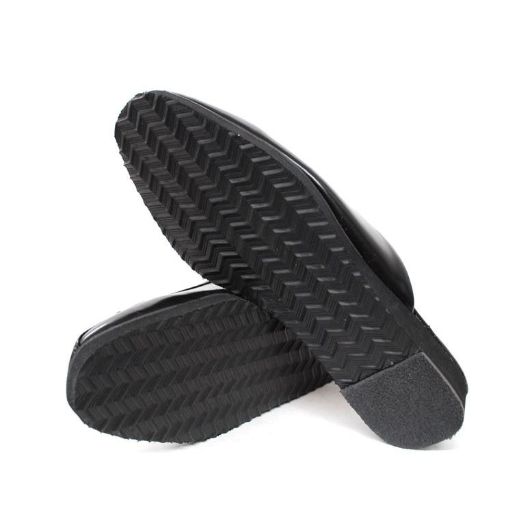 美品 ジャランスリワヤ UK5 ビームス別注 ビットスリッパサンダル 本革 黒 美品 ジャランスリワヤ UK5 ビームス別注 ビットスリッパサンダル 本革