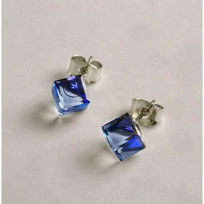 爆買WEEK 在庫処分 ダイスカット クリアピアス サークル 小物