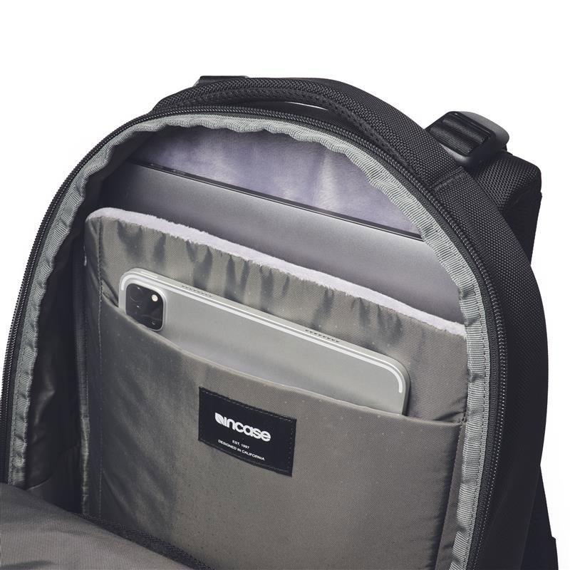 incase（インケース） リュック メンズ レディース トラックスバック