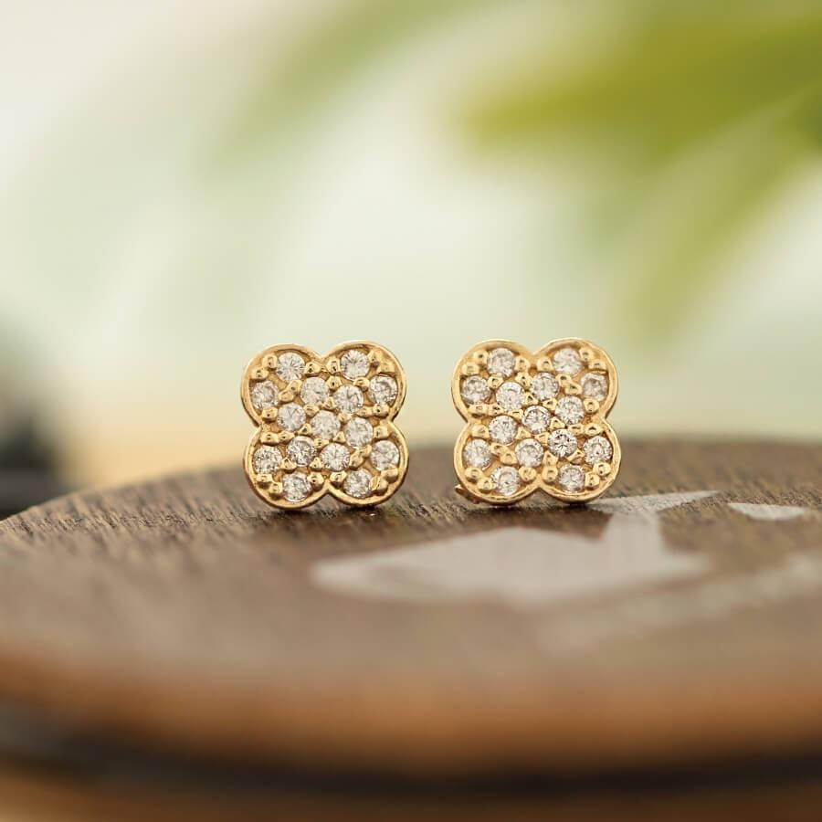 4℃ k10クローバーモチーフ ピアス 両耳用 ピアス ゴールド pierce K10ゴールド 四つ葉 クローバー フラワー