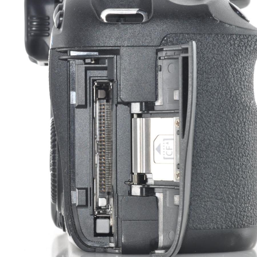 キヤノン】Canon EOS 7D デジタル一眼レフカメラ + バッテリー、充電器