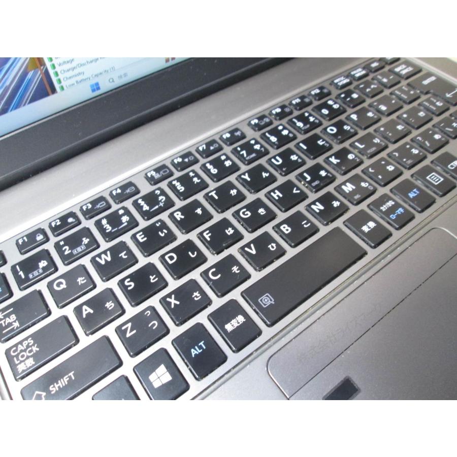 dynabook 東芝 RZ63/FS【SSD搭載】 Core i7 8550U 16GBメモリ