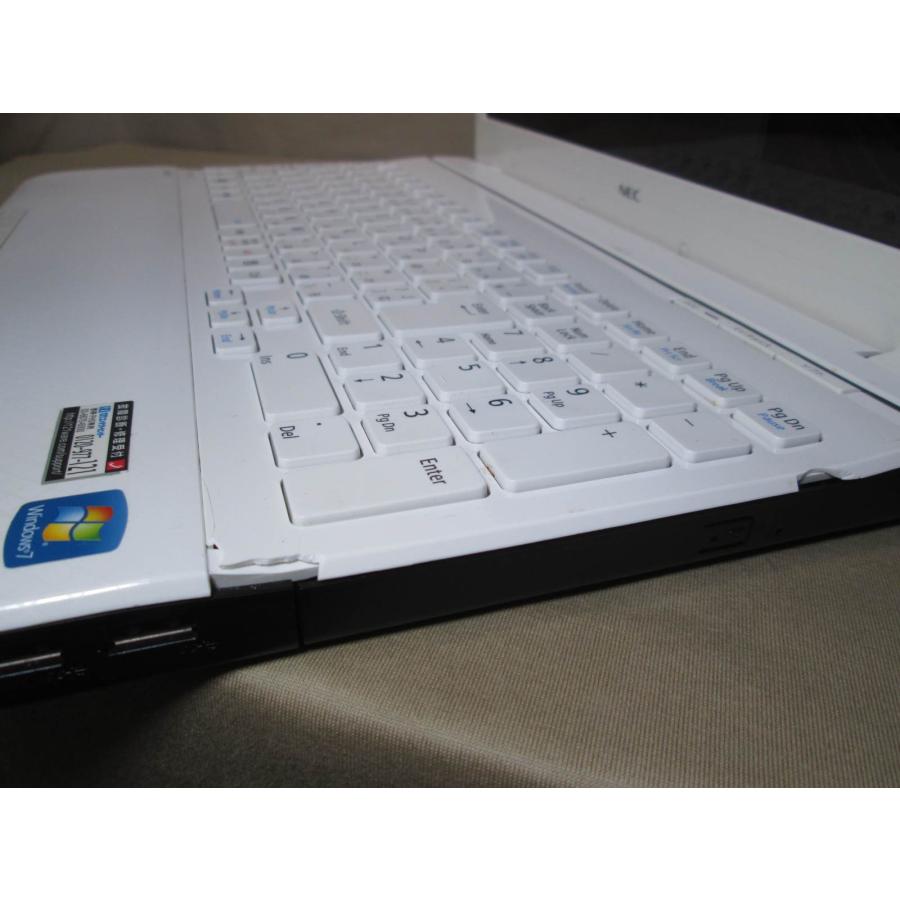NEC Pentium 4 - Ordinateur De Bureau - Pour Restauration / Pièces - A Restaurer