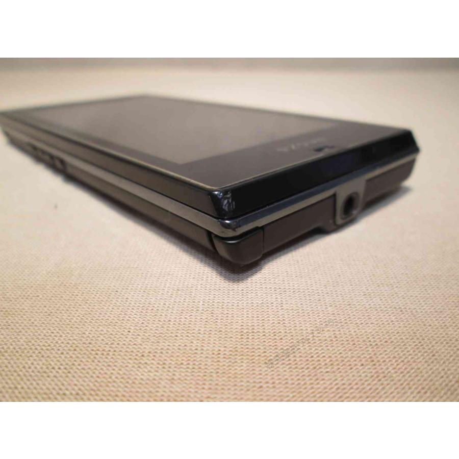 dynabook（ダイナブック） スマホ【REGZA Phone IS04】 ブラック