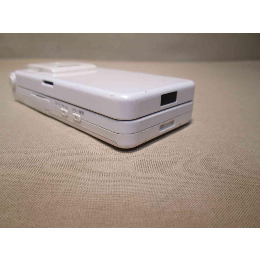 富士通（FUJITSU） ガラケー【F701iD】 ホワイト 【送料無料】 ドコモ