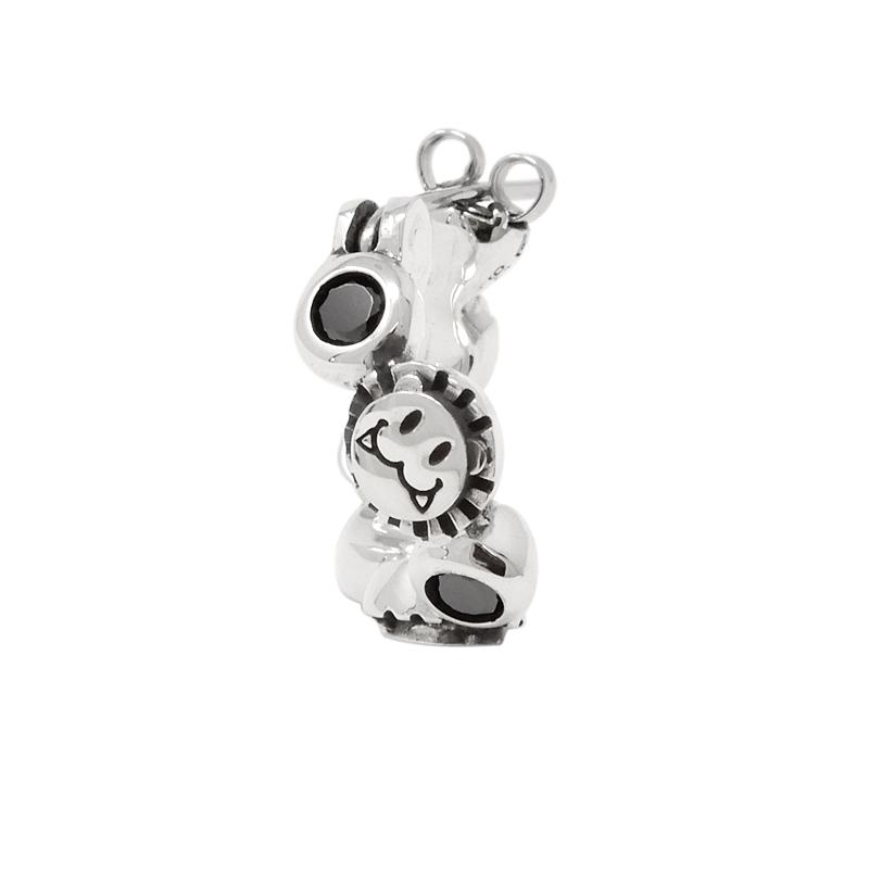 LION HEART（ライオンハート） LEO シャープフープピアス ブラック