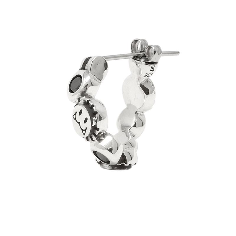 LION HEART（ライオンハート） LEO シャープフープピアス ブラック