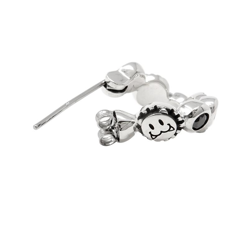 LION HEART（ライオンハート） LEO シャープフープピアス ブラック