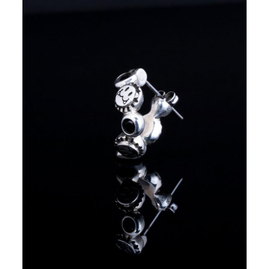 LION HEART（ライオンハート） LEO シャープフープピアス ブラック