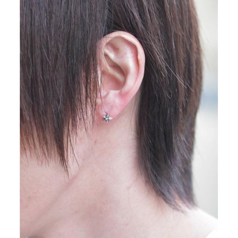 ライオンハート Howl ゴシックスターピアス シルバー925 1ea116a0sv Lion Heart ハウル 星 K18ゴールドポスト 1点売り 片耳用 プレゼント メンズ ブランド 1ea116a0sv メンズアクセサリー Rism Town 通販 Yahoo ショッピング