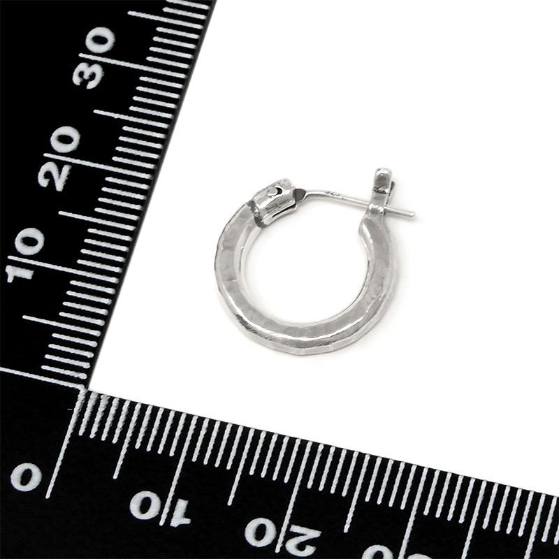 ビビファイ 槌目(ツチメ) フープピアス Mサイズ シルバー925 VIVIFY VFP-193 ThreeSides Hammerd Hoop Pierce (M) 3mm body 1点売り 片耳用の画像
