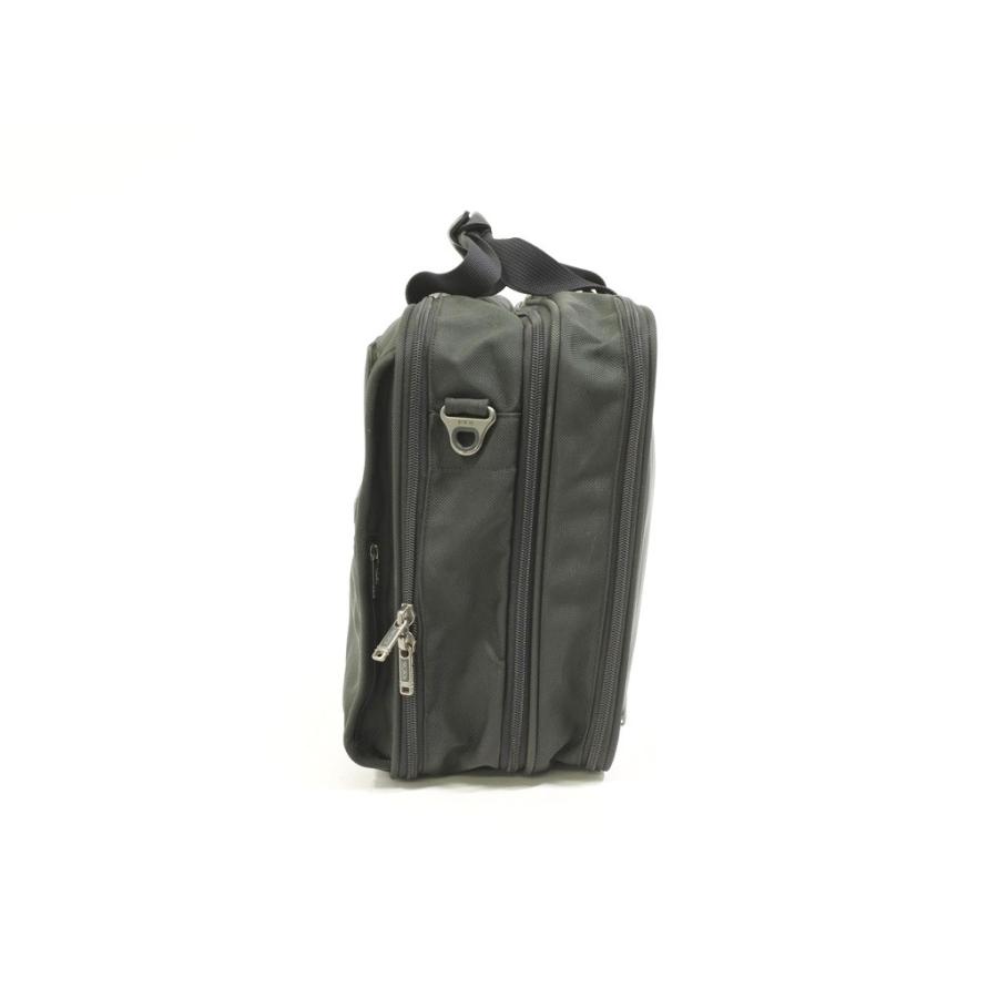美品✨ トゥミ　バリスティックナイロン　ガーメントバッグ　ブラック　2WAY トゥミ TUMI 22122D4 バリスティックナイロン ガーメントバッグ