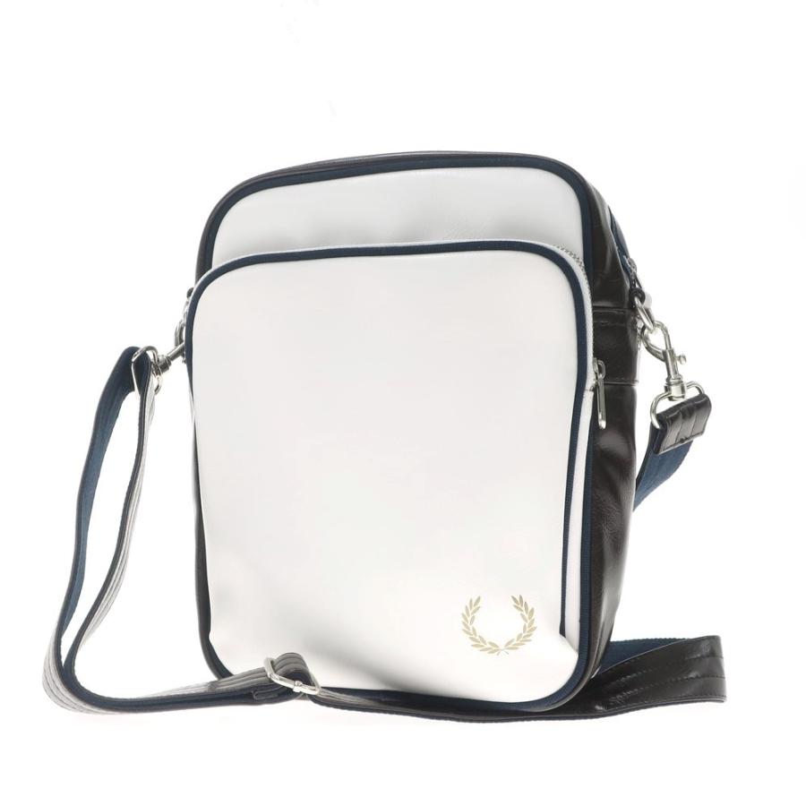 フレッドペリー☆ネイビーｘホワイト☆Size M☆ブラックｘホワイト☆☆濃紺 8009001601652_1.jpg