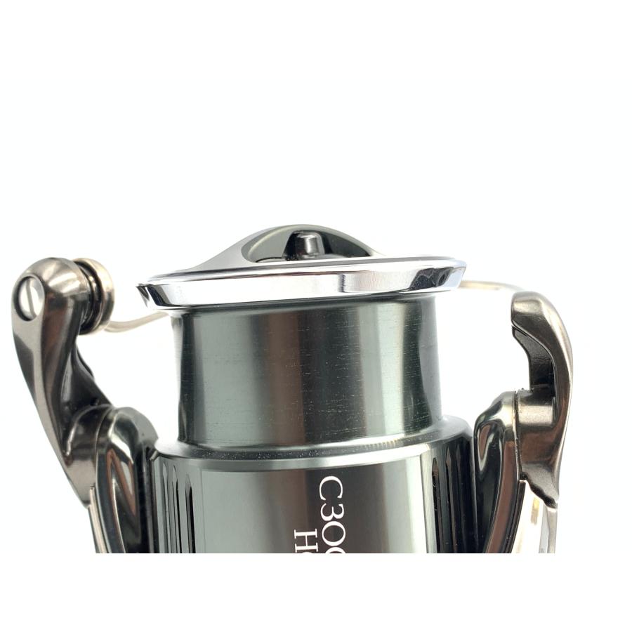 シマノ（SHIMANO） 【現品限り】超美品 22 ステラ C3000MHG スピニング
