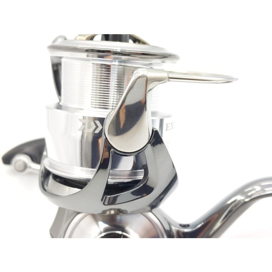 22EXIST PC LT3000-XH スピニングリール 美品 22EXIST PC LT3000-XH スピニングリール 美品 DAIWA ダイワ 22