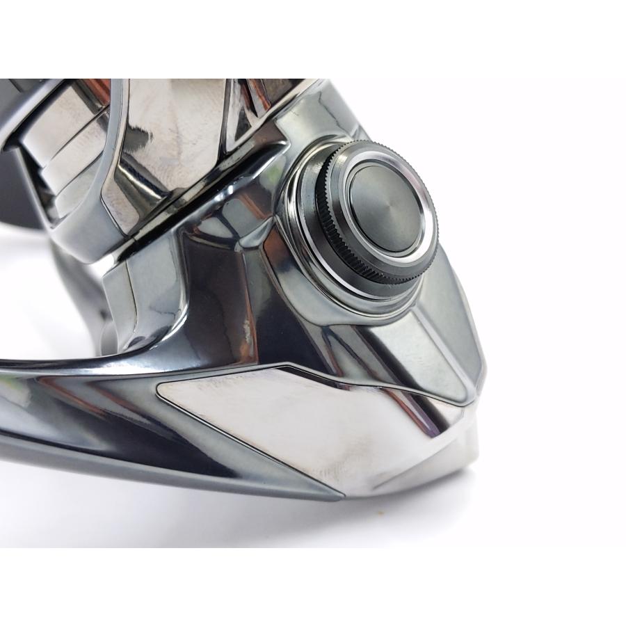 シマノ 【現品限り】未使用品 Shimano 22 ステラ 3000MHG シマノ 【現品限り】未使用品 Shimano 22 ステラ 3000MHG