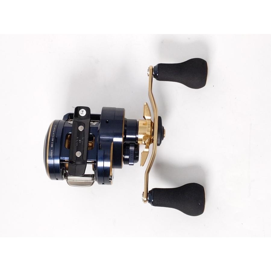 SALTIGA 【現品限り】超美品 Daiwa ダイワ 21 ソルティガIC SALTIGA 【現品限り】超美品 Daiwa ダイワ 21 ソルティガIC