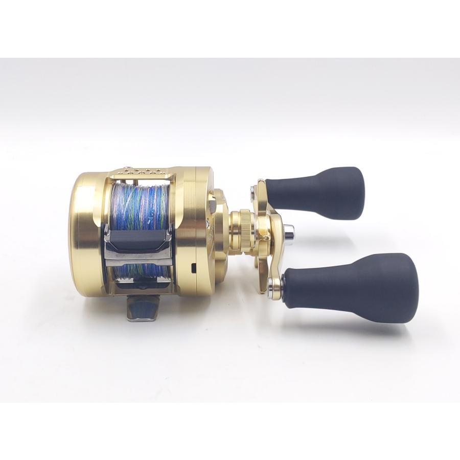 シマノ 【現品限り】超美品 Shimano カルカッタコンクエストMD