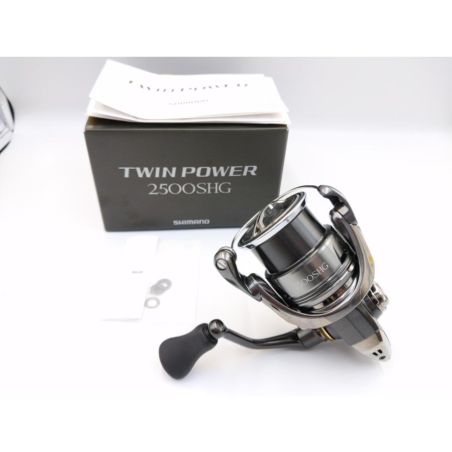 ヒ*ン様 SHIMANO TWIN POWER 2500SHG スピニングリール シマノ（SHIMANO） 【現品限り】超美品 24 ツインパワー 2500SHG