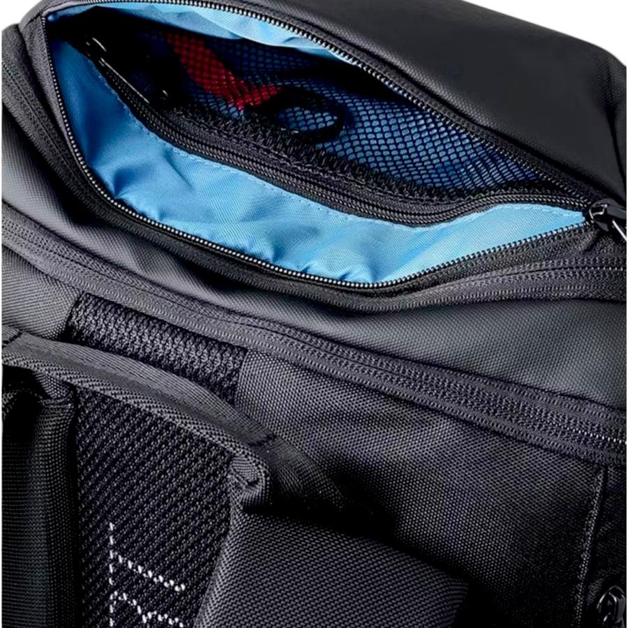 DESCENTE（デサント） MOVESPORT ムーブスポーツ スケートボードバッグ