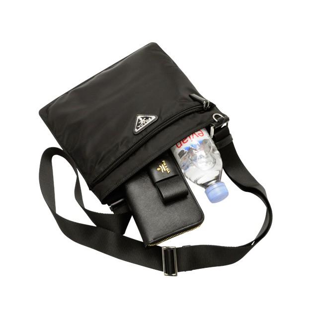 PRADA プラダ バッグ ショルダーバッグ 斜めがけ 新作 1bh978