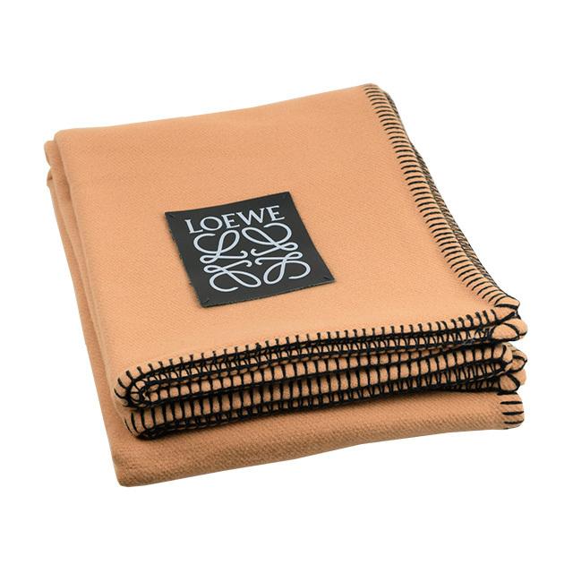 ロエベ　LOEWE タオルブランケット LOEWE（ロエベ）の「PLAIN BLANKET（ブランケット）」 - WEAR