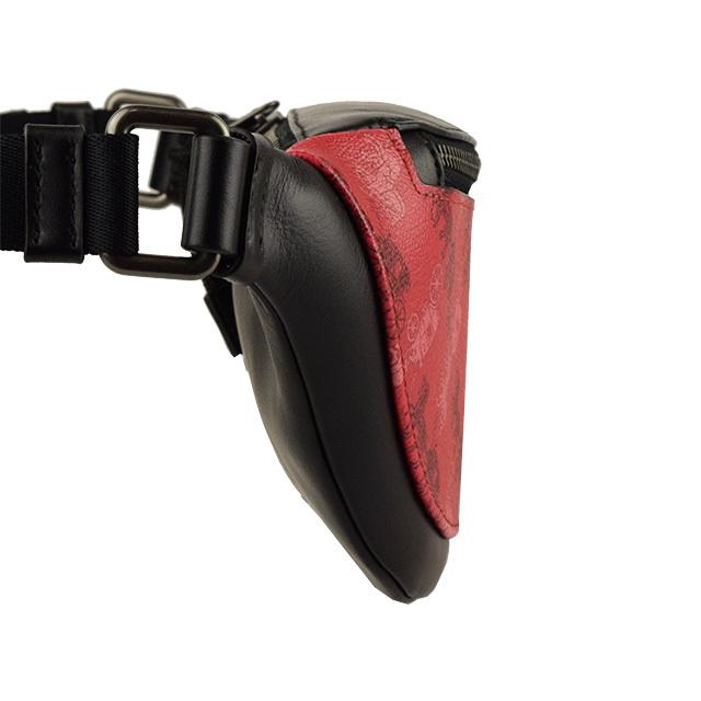 【美品】COACH コーチ ボディバッグ PVC メンズ ウエストポーチ 赤黒 COACH（コーチ） ウエストバッグ ウエストポーチ ボディバッグ