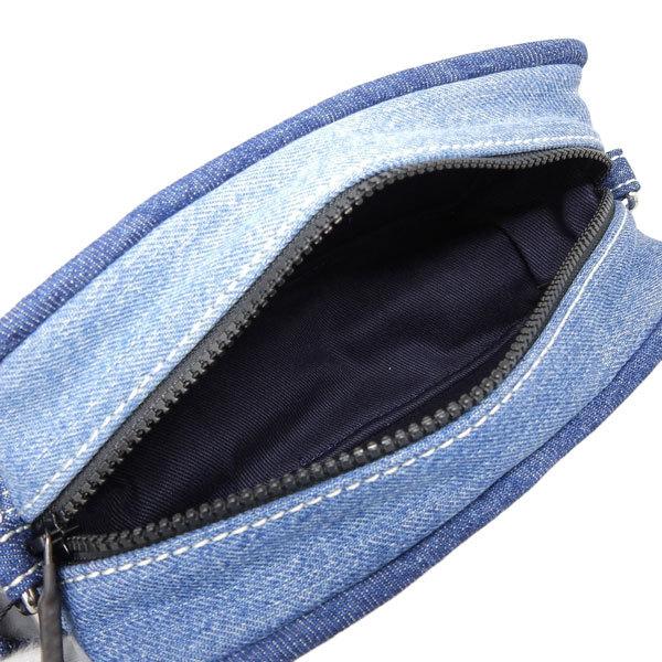 MARC JACOBS（マーク・ジェイコブス） MARC JACOBS THE DENIM CAMERA