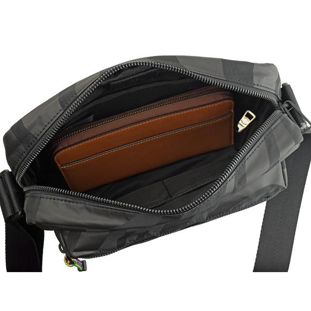 Paul Smith（ポール・スミス） 斜め掛けバッグ ショルダーバッグ