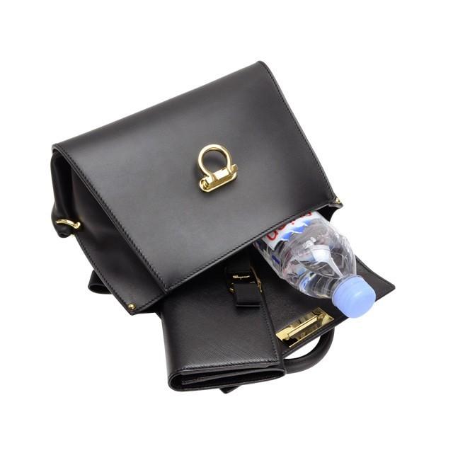FERRAGAMO サルヴァトーレフェラガモ バッグ Salvatore FERRAGAMO サルヴァトーレフェラガモ バッグ Salvatore