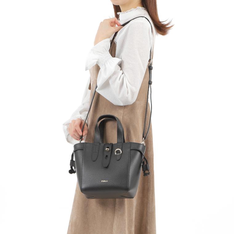 FURLA 特価セール フルラ バッグ レディース ショルダーバッグ FURLA 特価セール フルラ バッグ レディース ショルダーバッグ