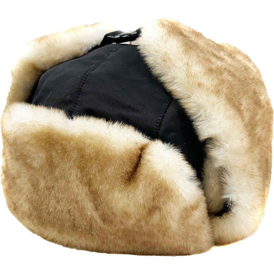 UGG Quilted Nylon Trapper with Fur Trim -White -NEW 엘투엘골프]리버시블 여성 겨울골프모자 방한 패딩 모자 몽코  main image 2