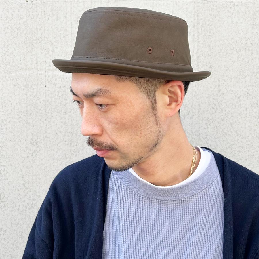 ベーシックエンチ Fake Leather Porkpie 帽子 ハット 抗菌 消臭 ポークパイ フェイクレザー エコレザー ヴィンテージ 定番 メンズ レディース フリーサイズ | Basiquenti | 06