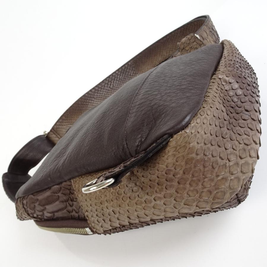 新品 訳あり パイソン ボディバッグ 茶 サドルバッグ ワンショルダー  