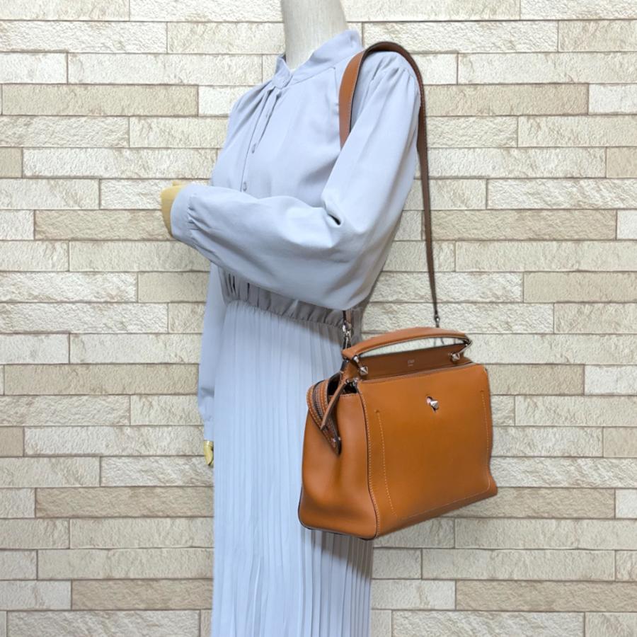 FENDI（フェンディ） ドットコム ショルダーバッグ レザー 8BN293 