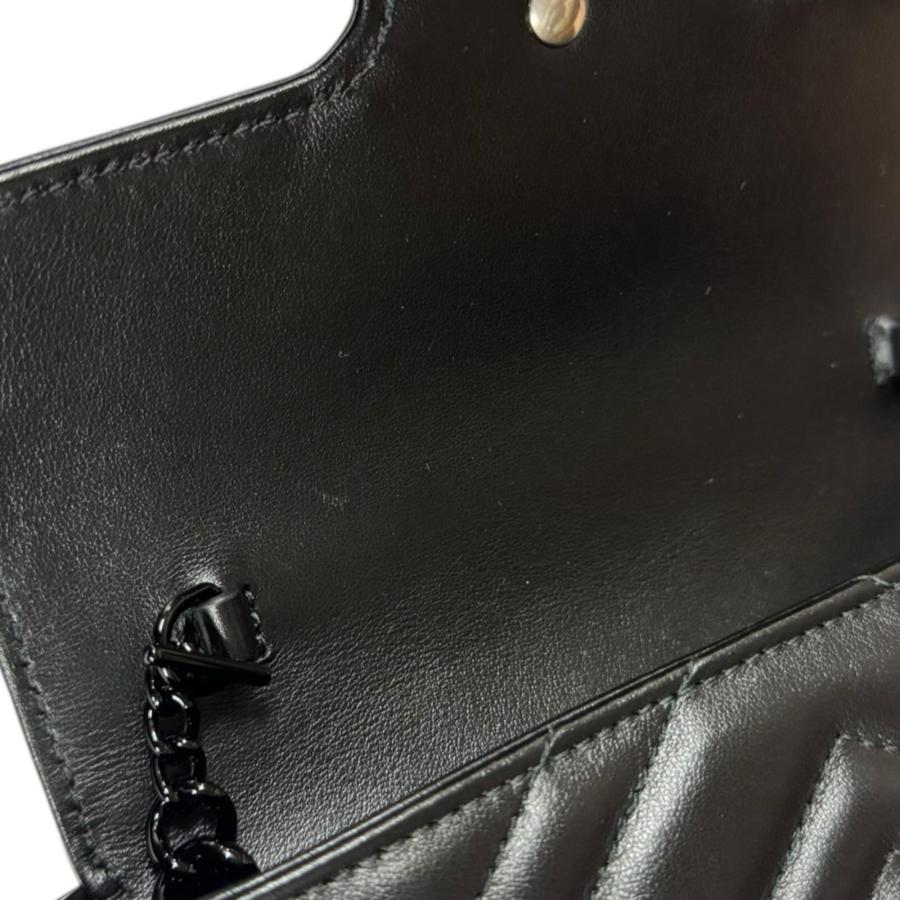 GUCCI グッチ/GGマーモントチェーンレザーショルダー/699757/493***/Aランク/89【中古】 GUCCI（グッチ） 並行輸入 ショルダーバッグ GUCCI GG マーモント