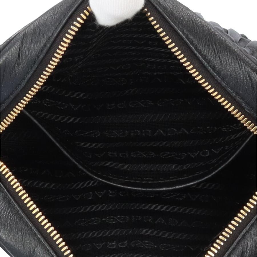 PRADA（プラダ） ナッパ ゴーフル ショルダーバッグ レザー 1BH112