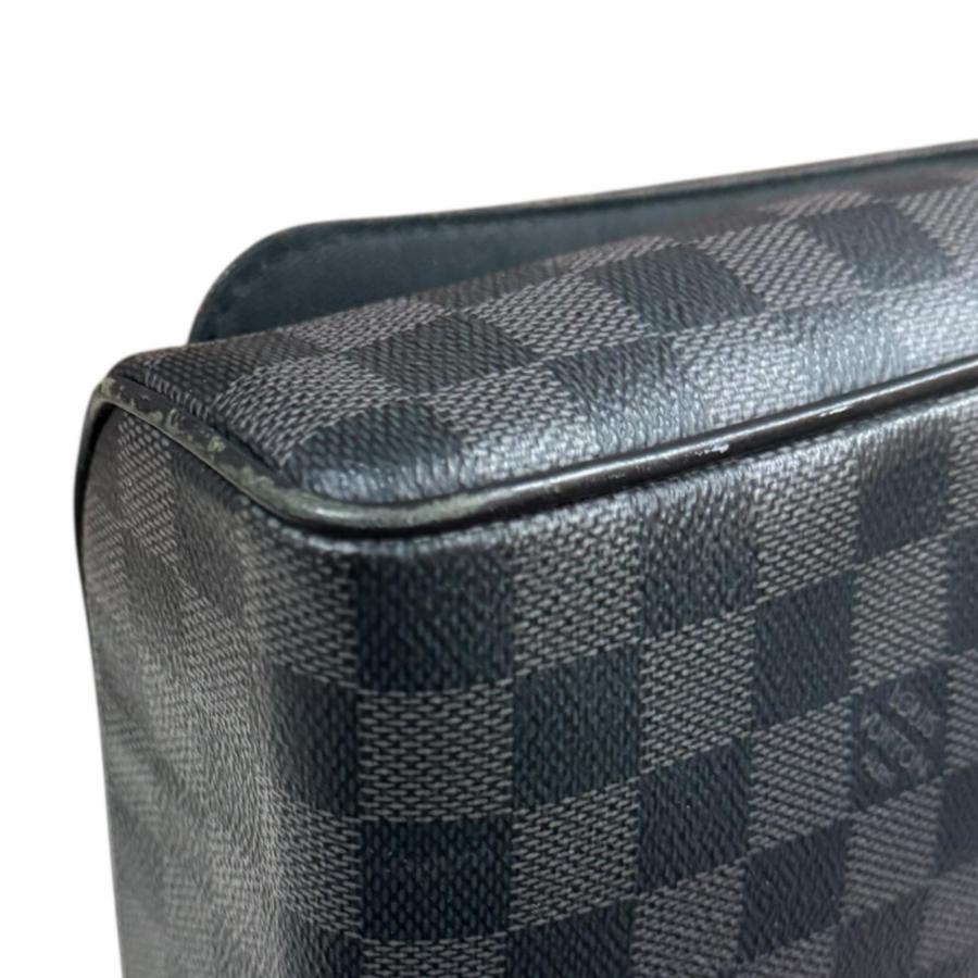 LOUIS VUITTON（ルイ・ヴィトン） ディストリクトPM NM ショルダー
