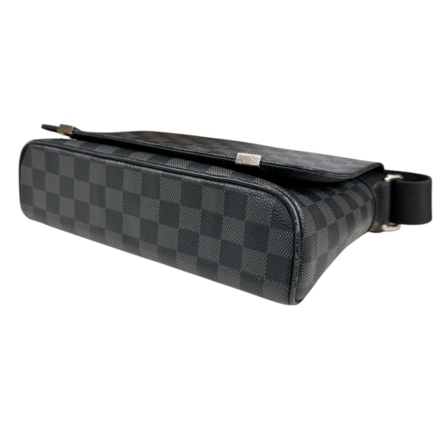 LOUIS VUITTON（ルイ・ヴィトン） ディストリクトPM NM ショルダー