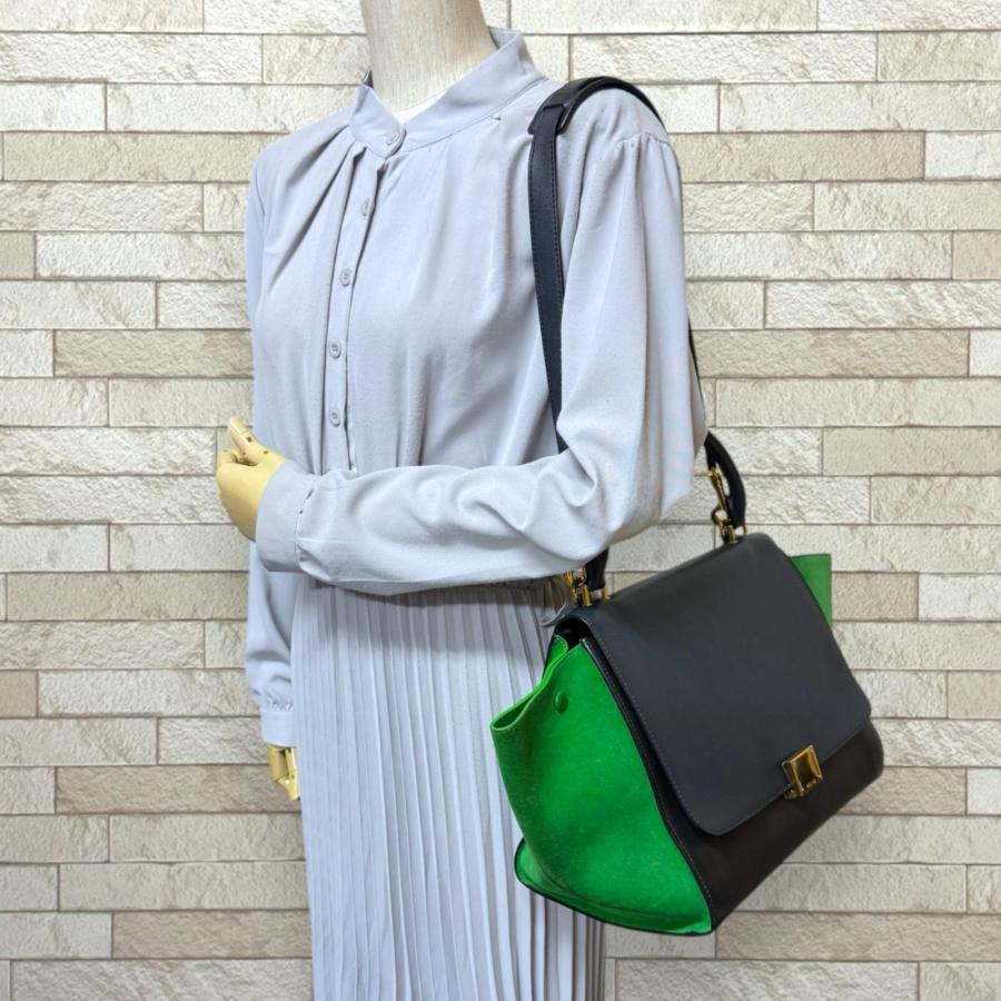 (ジャンク品)セリーヌ ショルダーバッグ トラペーズ CELINE（セリーヌ） トラペーズ ショルダーバッグ レザー ブラック