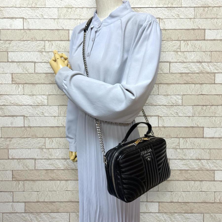 PRADA（プラダ） ダイアグラム ショルダーバッグ レザー 1BH119