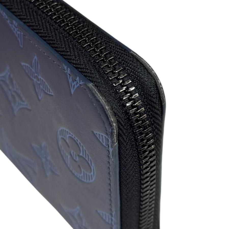 LOUIS VUITTON（ルイ・ヴィトン） ジッピーウォレット・ヴェルティカル