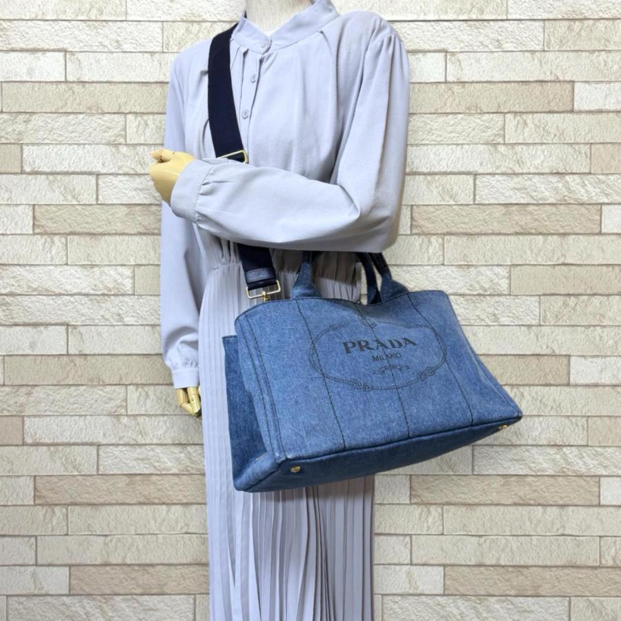 PRADA（プラダ） カナパトートM ショルダーバッグ デニム 1BG642